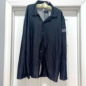 Gray lightweight button down shirt